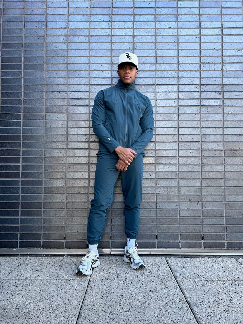 Model is 5'11" and wearing a size medium.